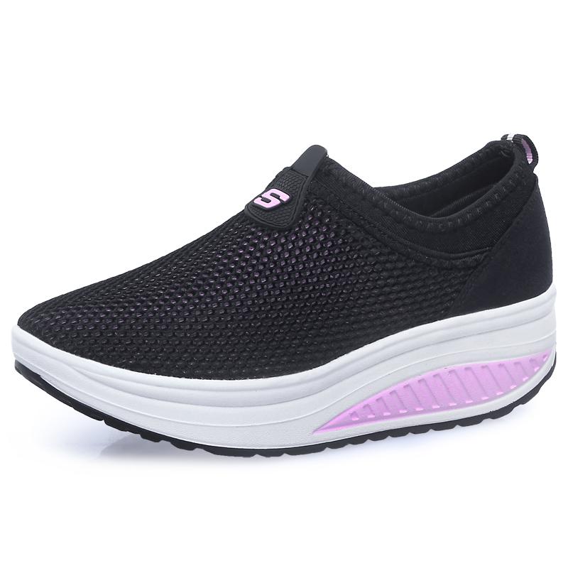 Women Mesh Shoes Outdoor Travel Oversized Swing Shoes Thick Soled Sports Wedge Shoes Casual Mid Heel Breathable Comfortable