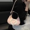 Dumpling bag women's handbag new fashion casual design sense love beautiful shoulder messenger bag