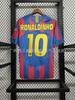 Großhandel Vintage Barcelona Real Madrid Paris AC Santos Spanien Messi Rokaka Ronaldo Trikot