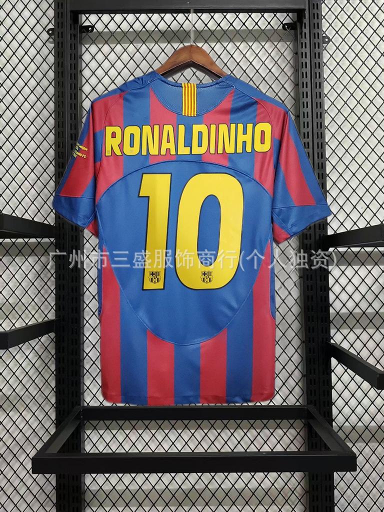 Großhandel Vintage Barcelona Real Madrid Paris AC Santos Spanien Messi Rokaka Ronaldo Trikot