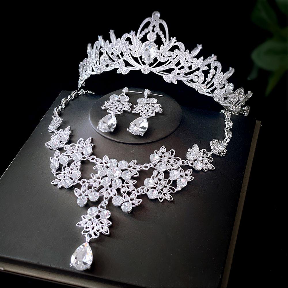 

Bride s Crown Necklace Earrings Ear Needles Three Piece Set Packaging Bride s Accessory Set