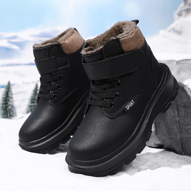 New style cotton shoes for boys, featuring added fleece lining for extra warmth, waterproof design, and a non-slip sole, suitable for children and