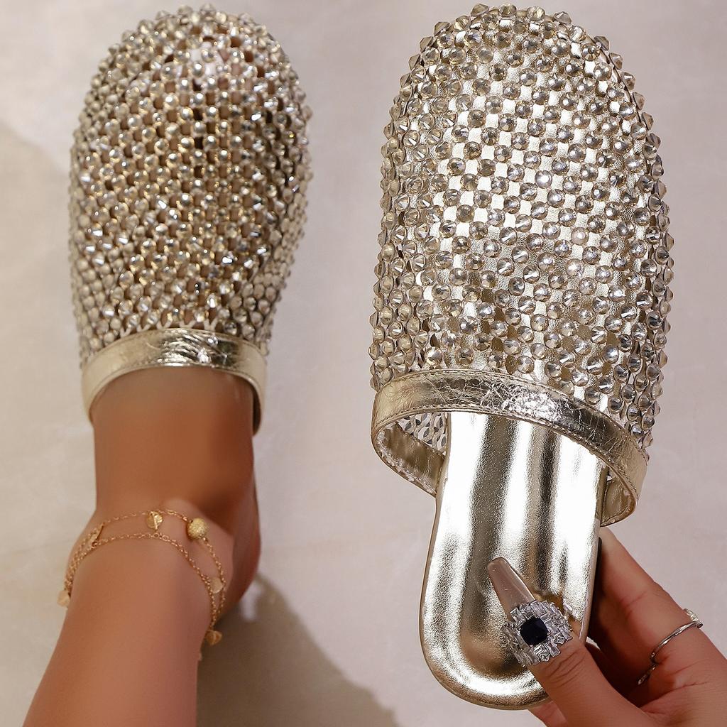 2025 New Women Slippers Summer Luxury Brand Slippers Lightweight Round Head Shoes Water Diamond Large Flat Sandals Slides Women