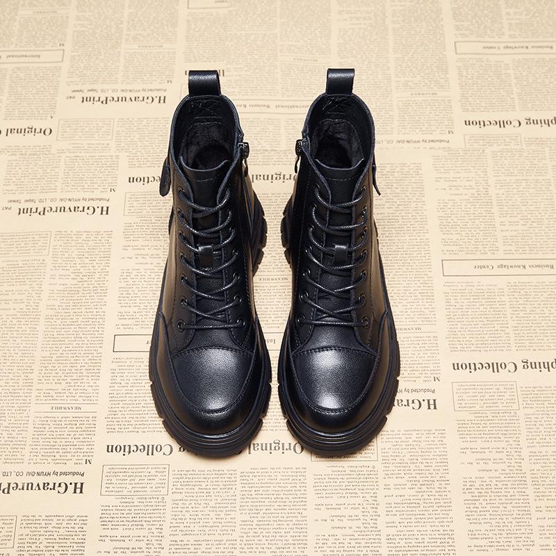 Women's British-Style Genuine Leather Martin Boots, Autumn/Winter 2025: Short, Round Toe, Chunky Heel, Lace-up with Side Zipper.