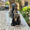 Halloween Toilet Grim Reaper Figurine Home Decor Resin Sculpture Middle Finger Decoration Crafts Figurines