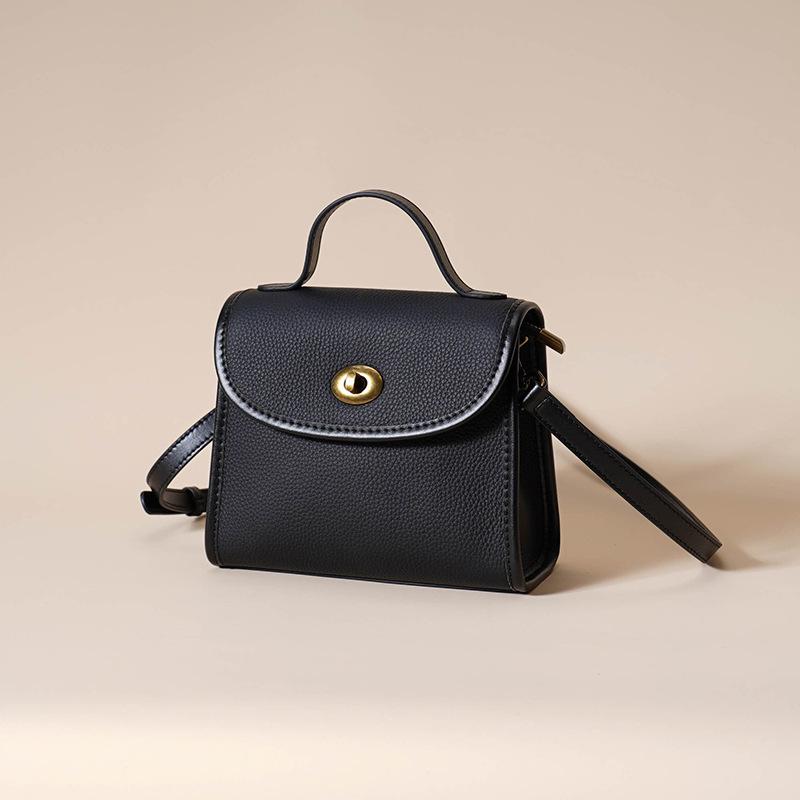 

Leather Single-shoulder Women s Bag, Leather Envelope Bag, Versatile and Fashionable Crossbody Bag, Niche Casual Handbag 18.5*8.5*15