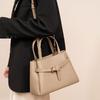 New Handbag with Simple Texture, Fashionable and Versatile for Women. Large Capacity Commuting Shoulder Bag for Women