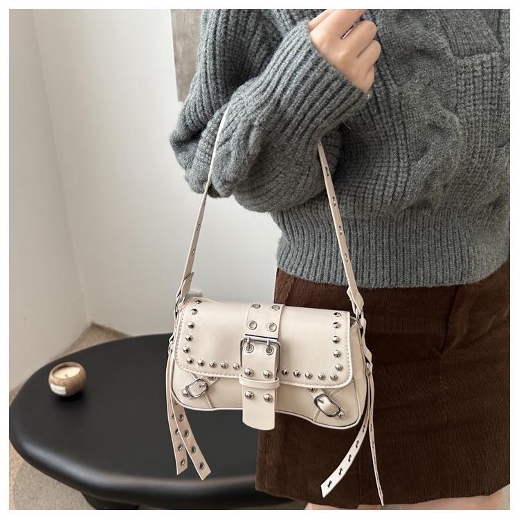 Spicy Girl Women's Studded Baguette Bag – Spring 2025 Motorcycle-Style Shoulder & Crossbody Design