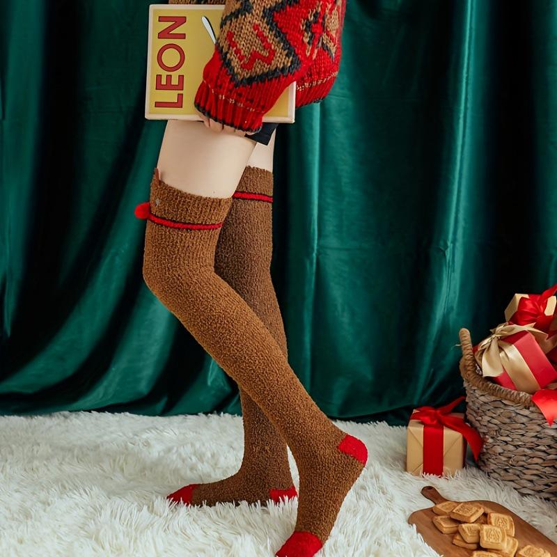 1 Pair of Santa Claus Knee-High Coral Velvet Warm Christmas Socks