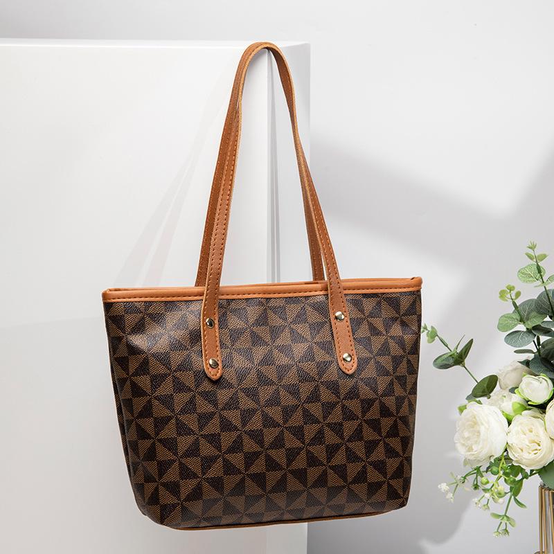 2023 Trendy Embossed Woven Handbag - Large Capacity Tote with Zipper