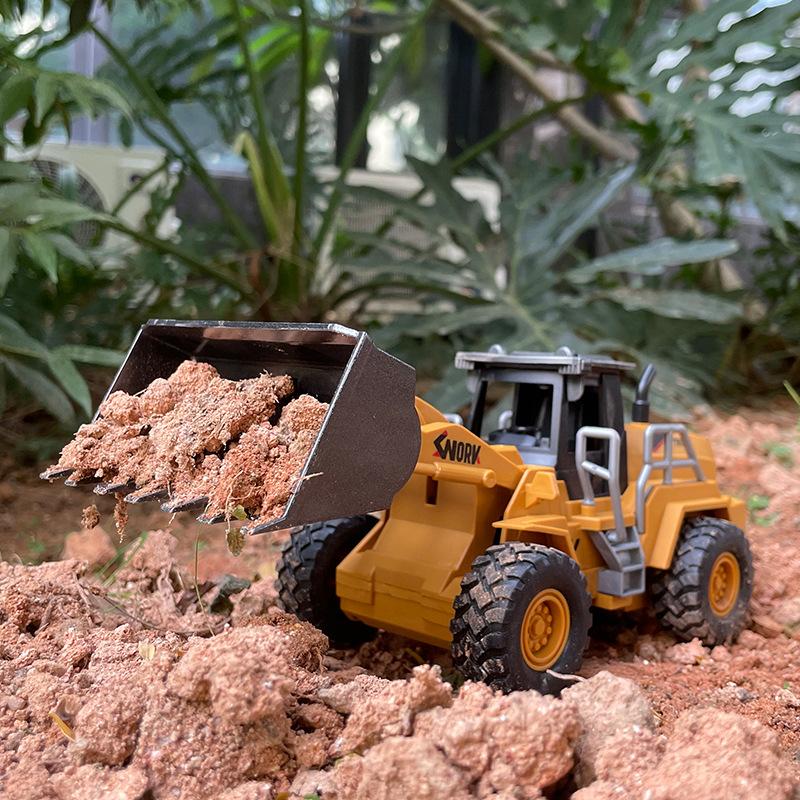 Wireless Remote Control Alloy Bulldozer Rechargeable Simulation Forklift Construction Vehicle Model Children'S Boy Toy Car