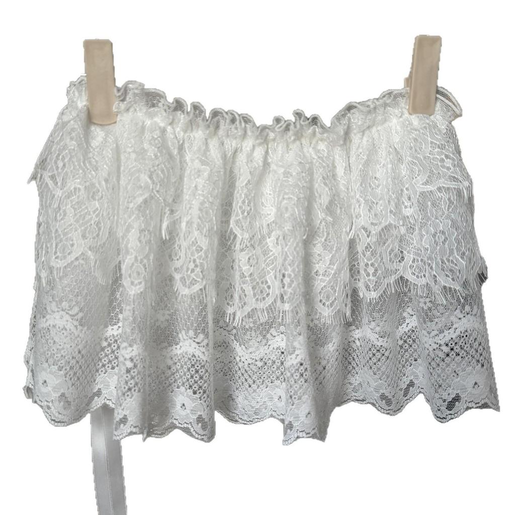 French Sweet Lace Panty Skirt: Women's Layered Slimming Skirt with White Lace Hem, Fake Two-Piece Design