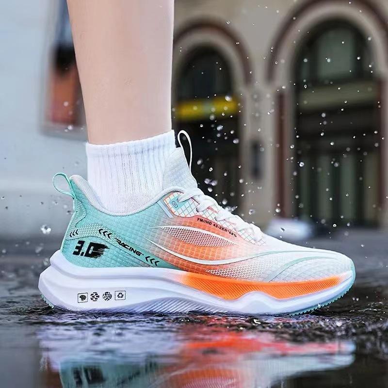 Running shoes summer new ultra-light non-slip wear-resistant deodorant middle school student sports shoes men's shoes single mesh breathable ice silk