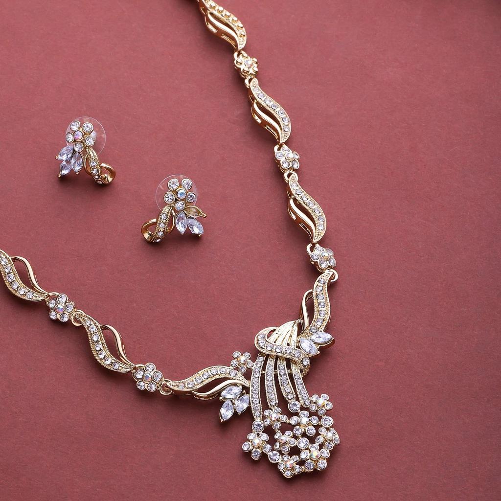 Estele-Halskettenset aus 24-karätigem Gold mit Blumenblättern und österreichischen Kristallen