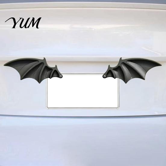 Weather Resistant Car Accessories 1 Pair Bat Wing License Plate Decoration, Gothic Black Decor for Vehicle Front Rear Plates, Truck SUV Exterior