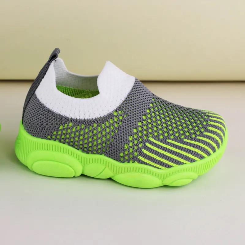 Dětská obuv na jaro a léto Chlapecká barevná sportovní obuv Prodyšná měkká podrážka Protiskluzová obuv pro volný čas Lehká dívčí obuv