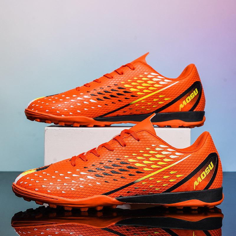 New Long Nail Youth Football Shoes Non-slip and Wear-resistant Competition Training Shoes Adult Broken Nail Sports Shoes Men