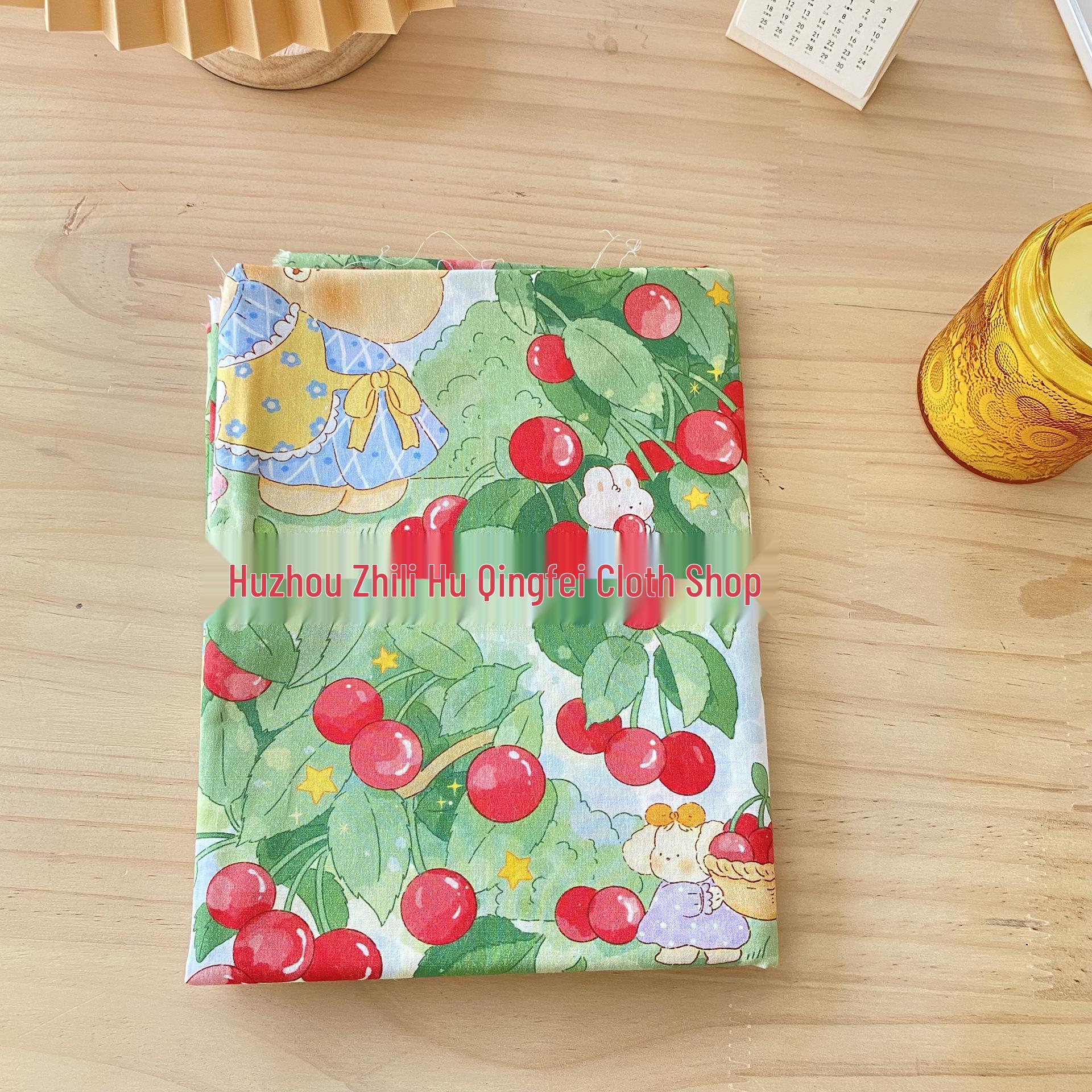 

Хлопковая ткань Cherry Paradise 60-х годов с цветочным рисунком для сумок своими руками, скатертей, женской и детской одежды 95 cm