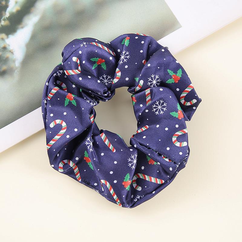 Satin Minimalistische Halloween & Weihnachten Scrunchie Haaraccessoires