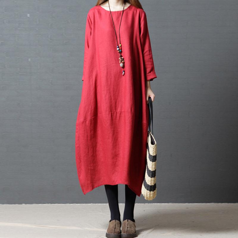 

Свободное утягивающее платье средней длины с длинными рукавами и круглым вырезом M красный