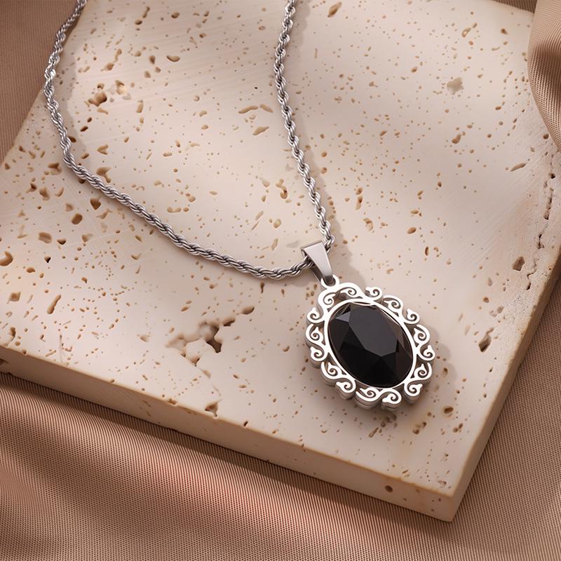 European & American Fashion Exquisite Titanium Steel Necklace with Colorful Zircon & Geometric Pendant for Women