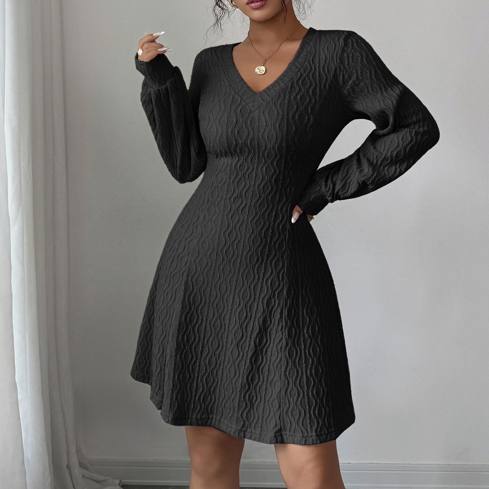 

Elegant And Stylish V,neck Long,sleeved Color Dress For Women L чорний