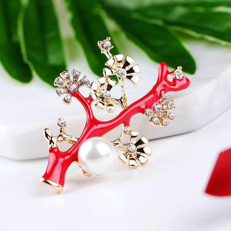

Chinese Style Original Retro Atmosphere Classic Oil Drop Pearl Plum Blossom Branch Brooch Female Accessories Long-Lasting Color Brooch