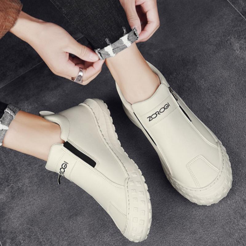 Luxury Men's Shoes Lightweight Leather Casual Shoes Comfort Soft Soled Driving Shoes for Men Slip on Loafers Non Slip Sneakers