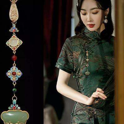 Women Chinese Style Cheongsam Qipao Lapel Hanging Tassel Pendant Vintage Brooch Elegant Style Hanfu Accessories