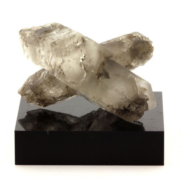 Pierres et Minéraux. Gypse. 83.5 ct. Sinard, Isère, Rhône-Alpes, France..