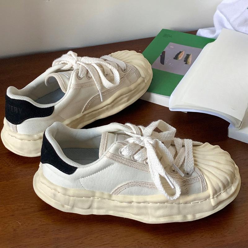 Korean Style Comfortable Women Shoes Simple Running 2024 New Fashion Autumn Elevated Increase Shell Head Dissolved Canvas Shoes