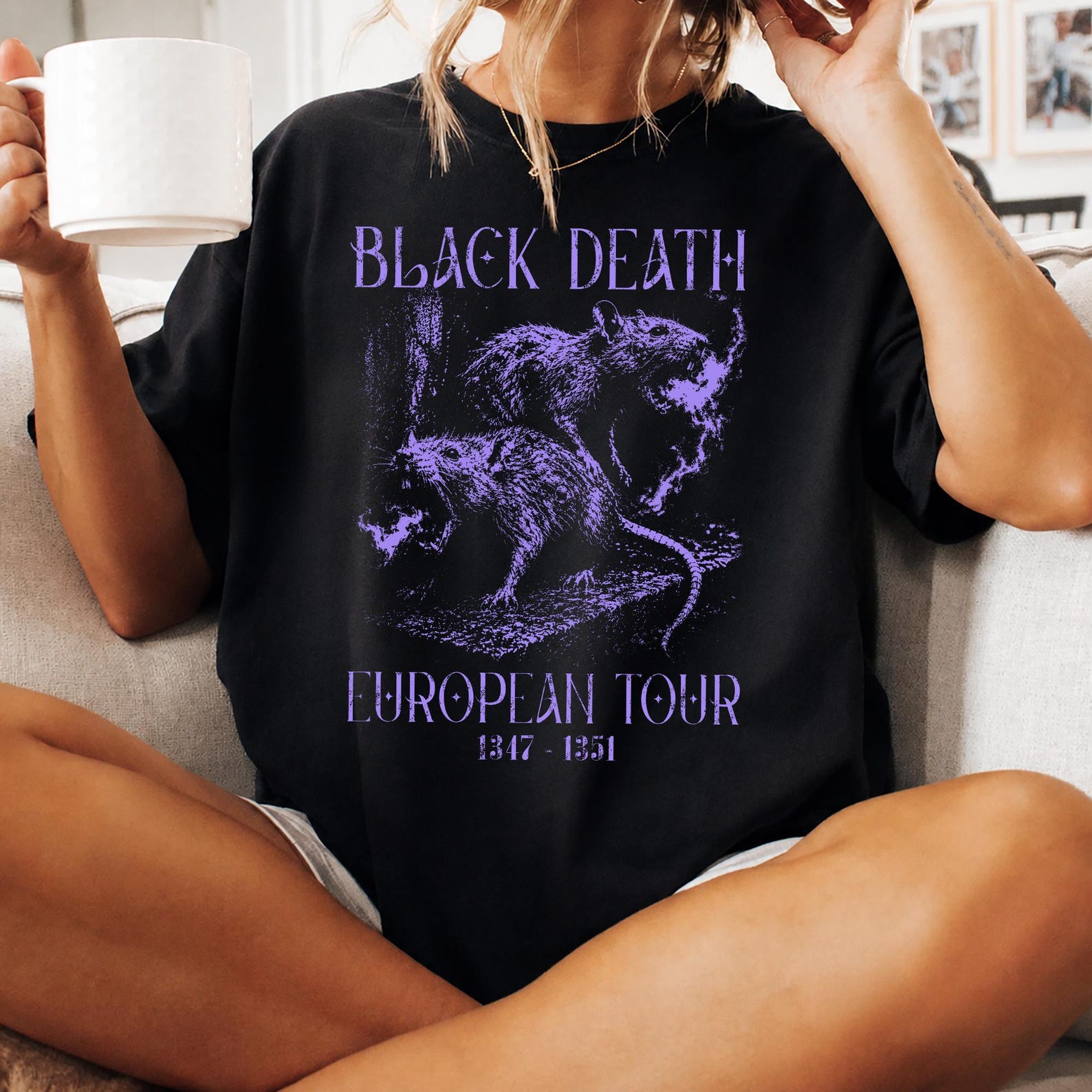Black Death European Tour 1347-1351 Shirt, Vintage Medieval Plague Rat Graphic Tee, Retro Gothic Dark Art Apparel, Dark Humor Gift XL