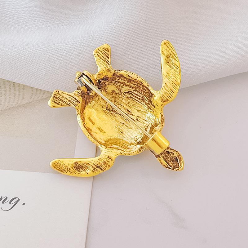Creative Turtle Brooch Cute Animal Corsage For Unisex Coat Accessories Party Jewelry Gifts