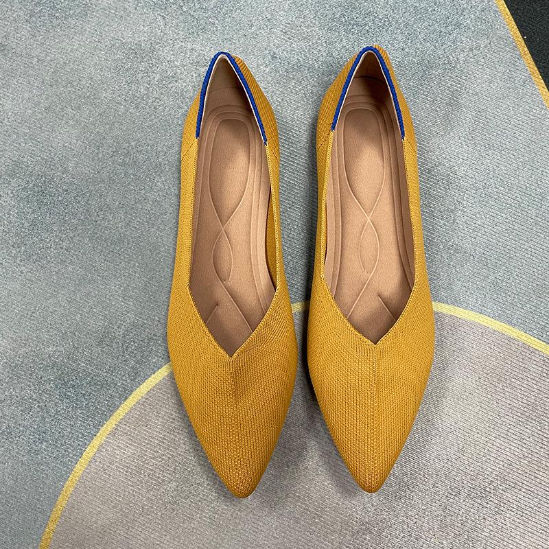 Classic Queen Women's Pointed Toe Fly-Knit Flats, Multicolor, Plus Size 41-43