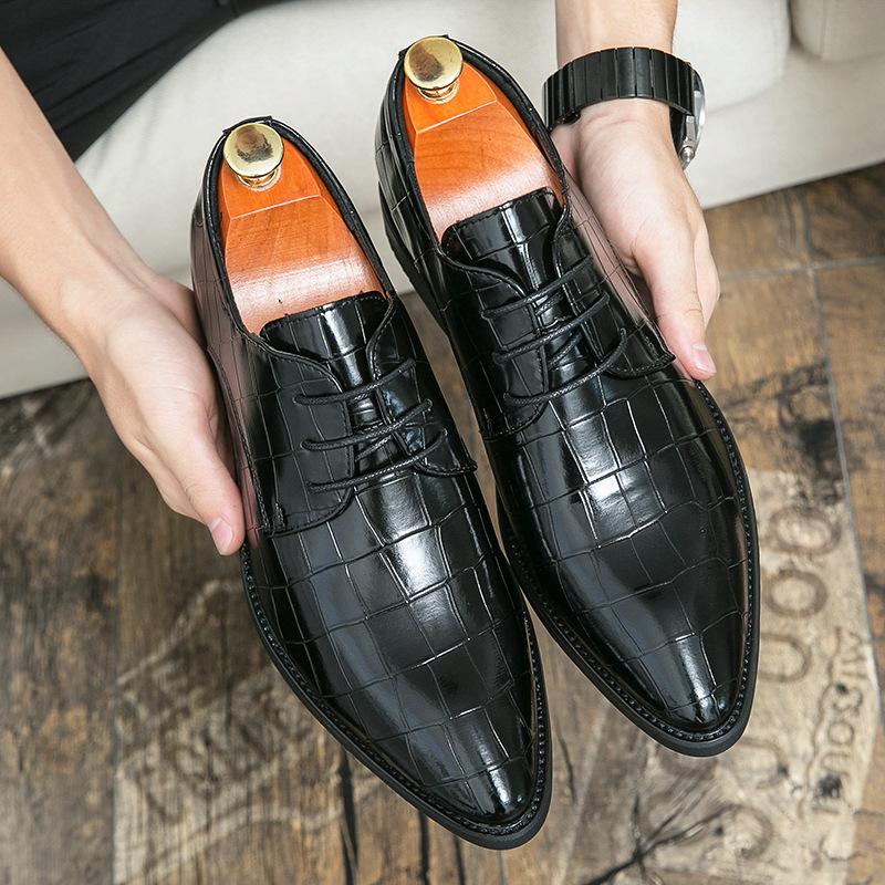 Herrenschuhe große Größe neue spitze Lederschuhe Mode Herren Business Anzugschuhe Trend Britischer Stil Hochzeit Lederschuhe