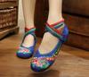 Chinese Style Women Shoes Embroideried Old Beijing Cloth Shoes Woman Spring Summer Comfort Casual Shoes Plus Size 34-41 WSH2294