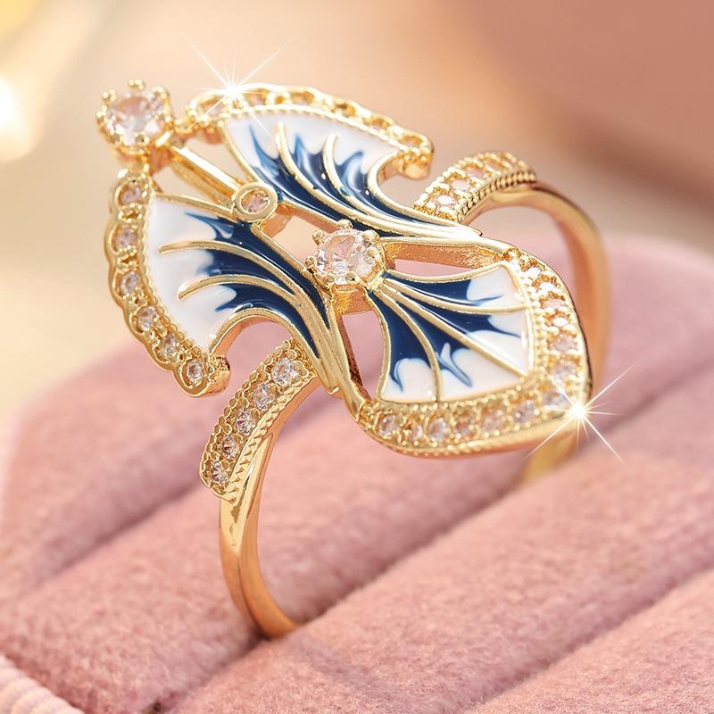 Vintage Inlaid White CZ Enamel Women's Ring Ethnic Gold Color Geometry Daily Wear Party Jewelry Anniversary Gift