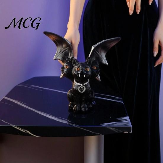 Mysterious Gothic Halloween Accessory Witch Resin Lantern, Ghoul Terrifying LED Night Light, Art Sculpture Waterproof Hell Reaper Spooky Tabletop