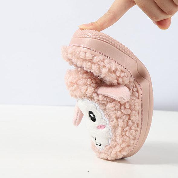 Winter-Kinder-Hausschuhe aus Baumwolle in Übergröße für Jungen und Mädchen, niedliche Cartoon-warme, rutschfeste Baumwollschuhe für den Innenbereich