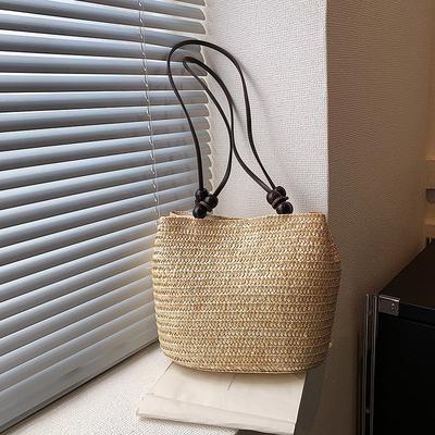 Neue Stroh-Webtasche mit Holzperlen für Damen, gewebte Umhängetasche, Urlaubs-Strandtasche für Damen, Tragetasche mit großem Fassungsvermögen