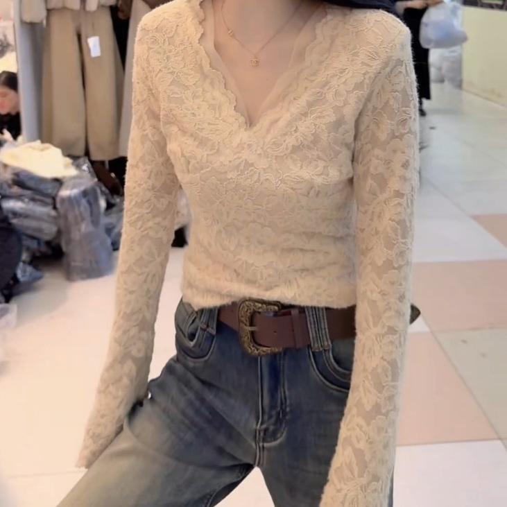 2025 Autumn/Winter Women s V-neck Lace Shirt - Velvet Lined, Slimming Style Base Layer L хаки