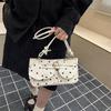 Sac à main rétro grande capacité à pois Boucle métallique Sacs bandoulière en cuir Sacs d'aisselle mode Avec pendentif