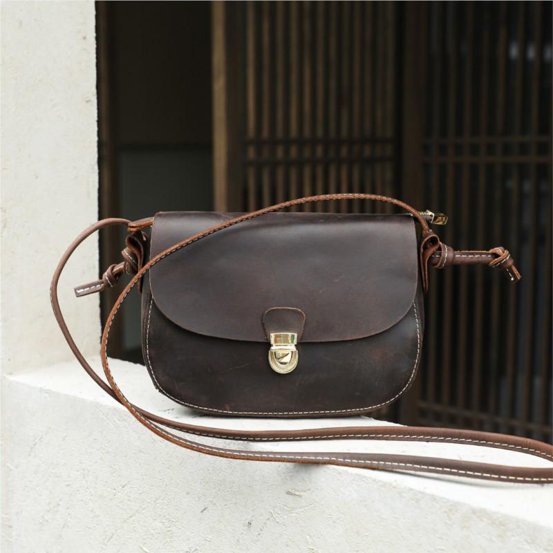 Johnature Women's Genuine Leather Shoulder Bag Versatile Cowhide Embossed Buckle Retro Crossbody Bag