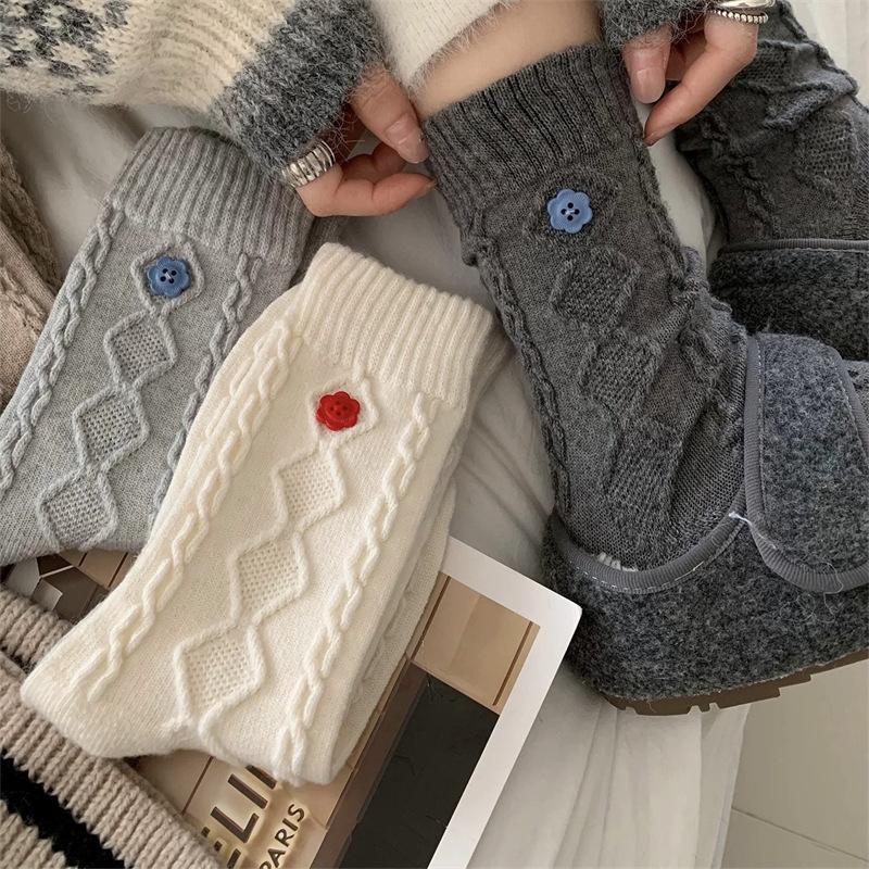 Twist Button Wool Socks Children'S Medium Tube Socks Korean Thickened Warm Maillard Long Texture Stacking Socks