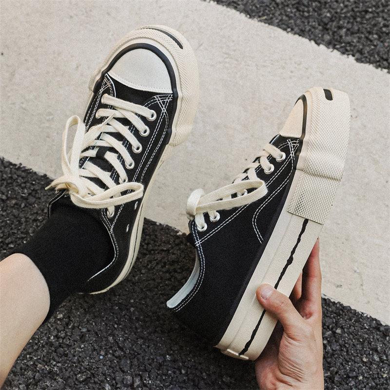 Canvas New Summer Breathable Casual Sports Flat Shoes Lightweight Soft Sole Youth Cloth Shoes