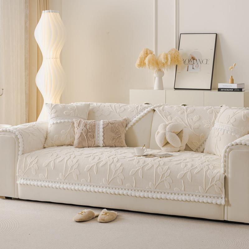 

Thickened Carved Rabbit Plush Sofa Cushion Autumn And Winter Winter Seat Cushion Non-Slip Sofa Cover New Cover 70*70cm