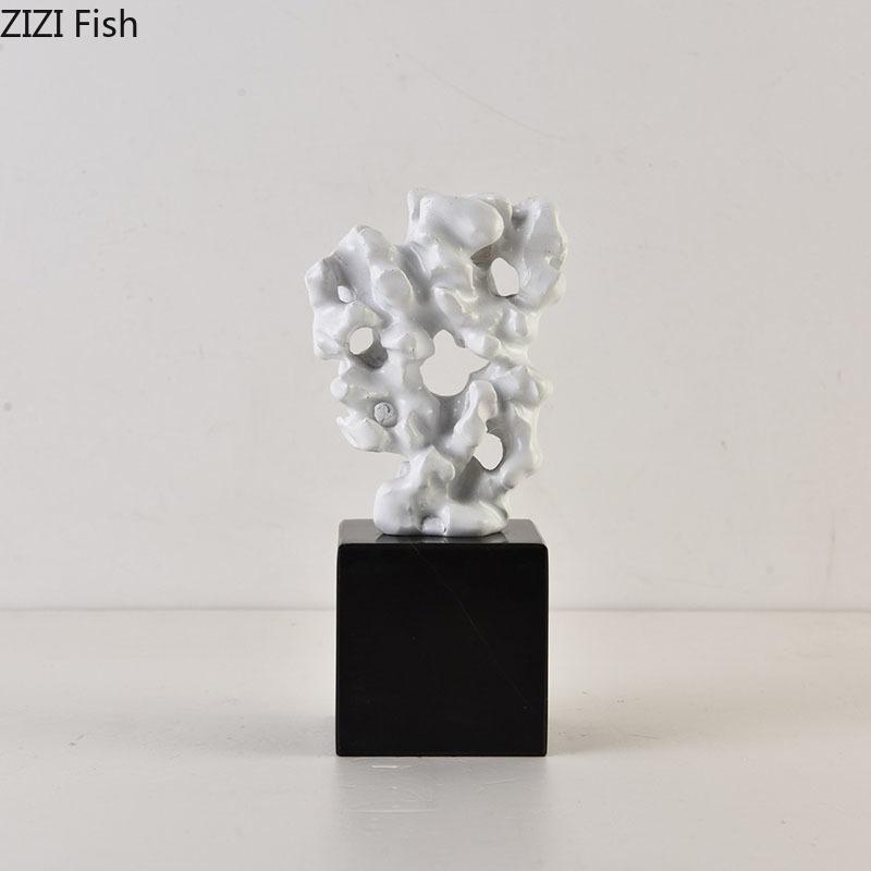 Hollow Out Coral Creative Resin Crafts Sculpture Taihu Stone Rockery Desk Ornaments Living Room Decoration Modern Home Decor