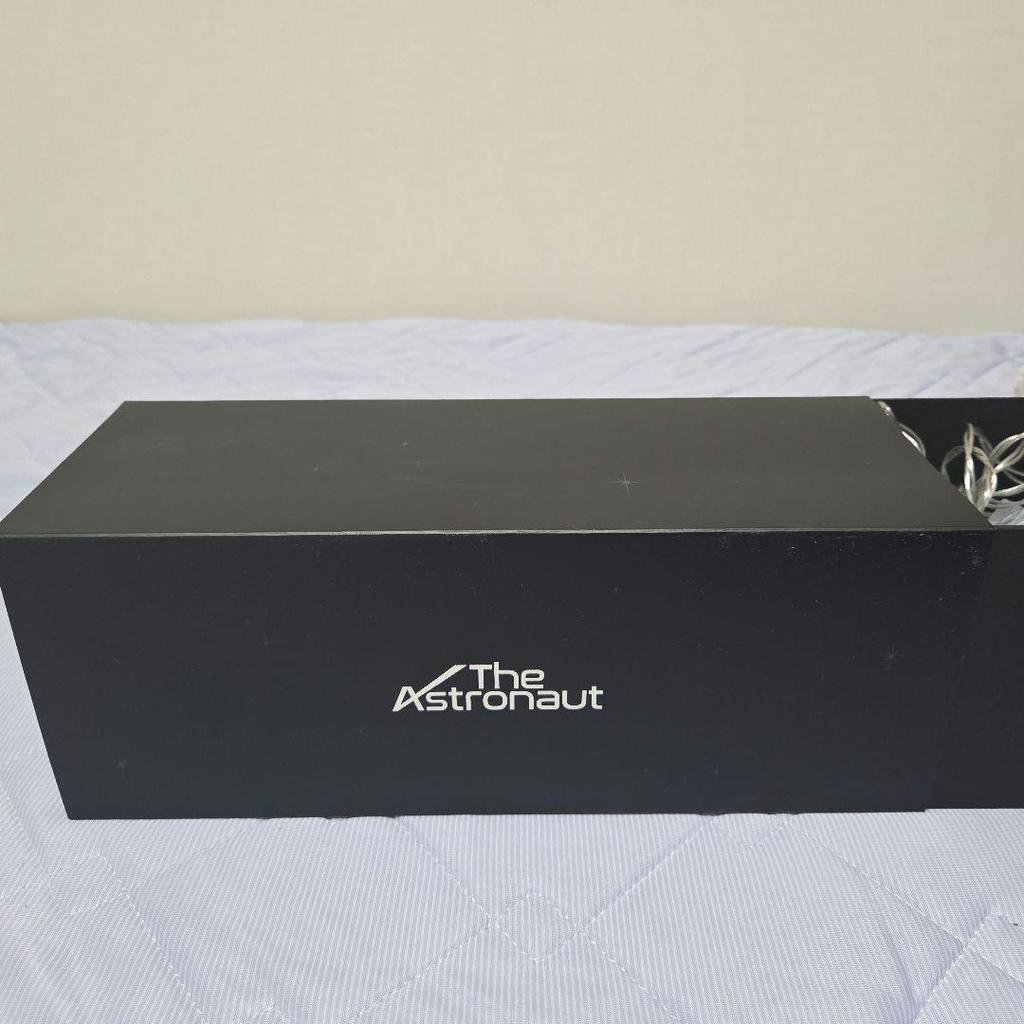 [USED] BTS JIN TheAstronaut's Wootteo Line Lamp