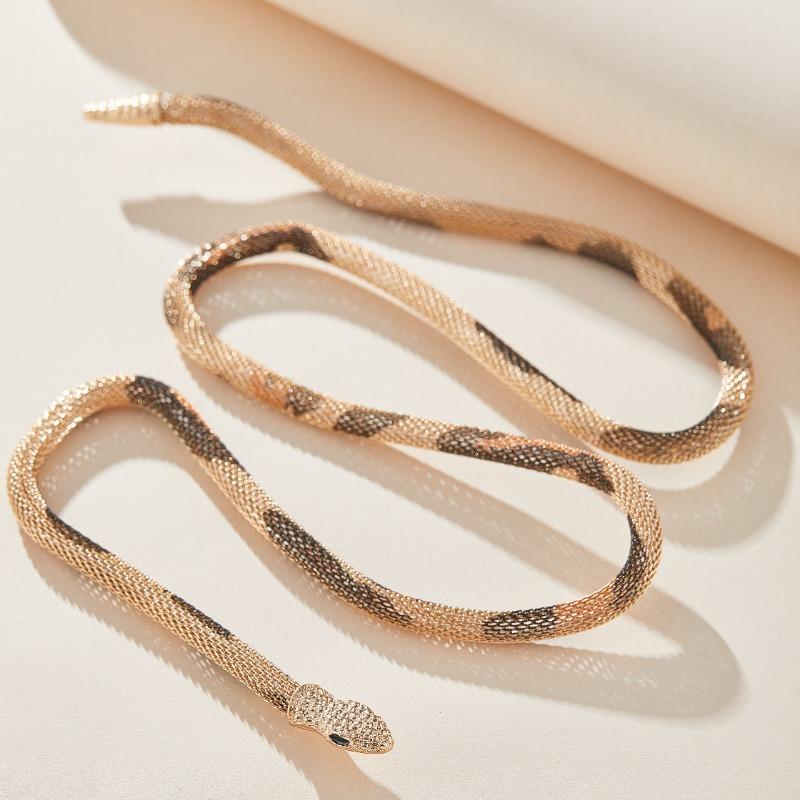 Snake Creative Jewelry Personalized Iron Flexible Twisted Jewelry Bendable Snake Head Pendants Girl Women's Necklace