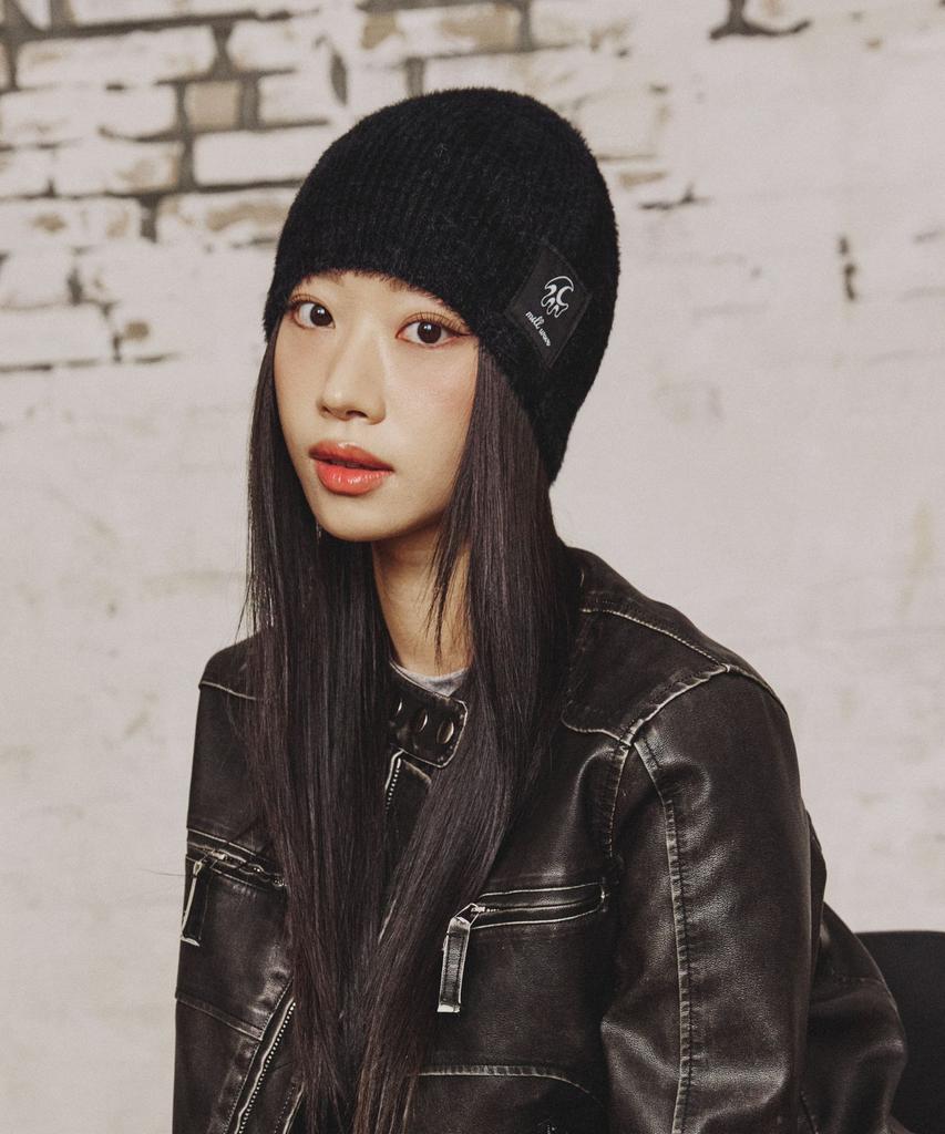 Milkeuweibeu Soft Fur Beanie [Black]